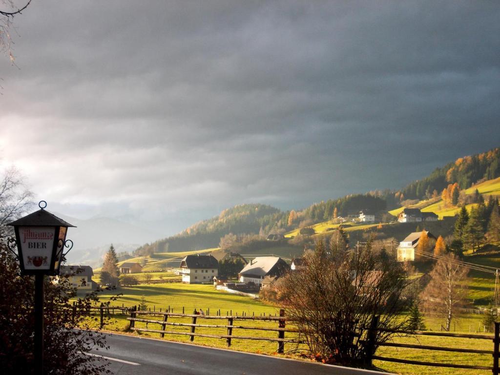 Gasthaus Gruber Hotel Tamsweg Zewnętrze zdjęcie